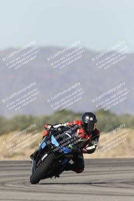 media/Nov-30-2025-TrackXperience (Sun) [[c0061d280f]]/3-Level 1/Session 3 (Turn 16)/